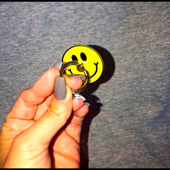 Happy Face 😃 Ring Phone Stand